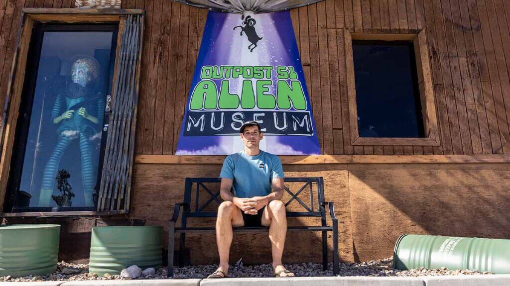 alex honnold at boulder city alien museum