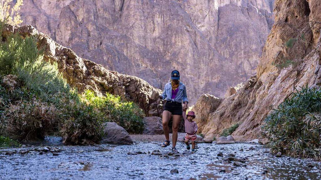 sanni honnold and daughter at black canyon hoover dam